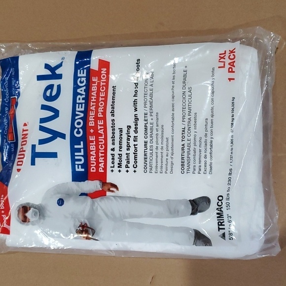 Dupont Tyveck full coverage protection suit includes hood and boots large/XL - Picture 1 of 5